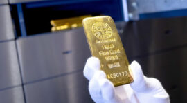 Минфин предложил ограничить физлицам вывоз золота за рубеж