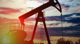 Аналитик порекомендовал не продавать российскую нефть Западу: «Только азиатские рынки»