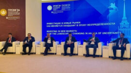 Сбер скорректировал прогноз по курсу рубля и предупредил о росте наличных денег в экономике